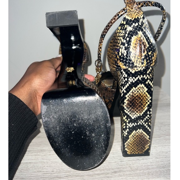 2021 Versace python platforms only worn once - Picture 4 of 4